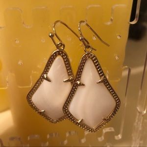 Kendra Scott Alex Gold Drop Earrings In White